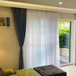 Gabrijel Apartments Makarska 1