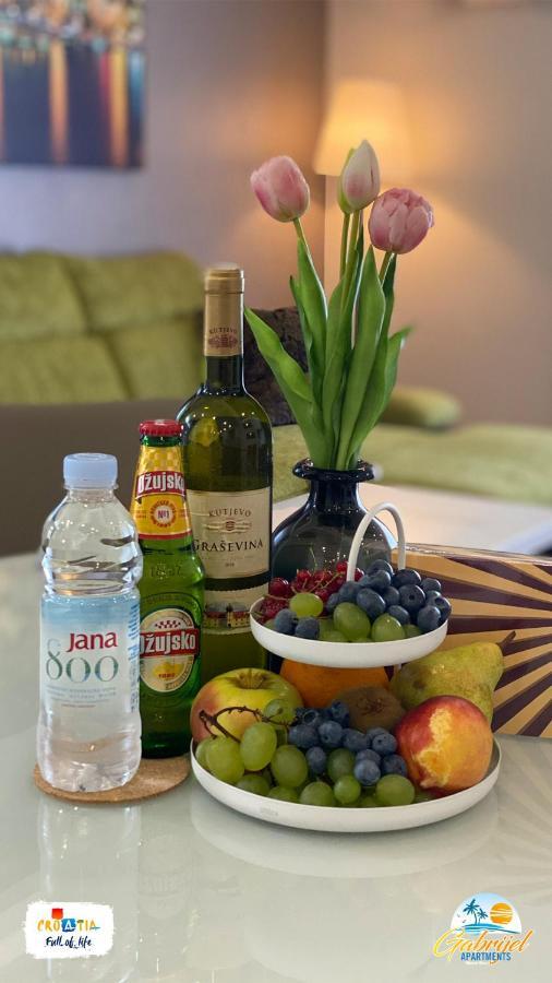 Gabrijel 1 Apartment Makarska