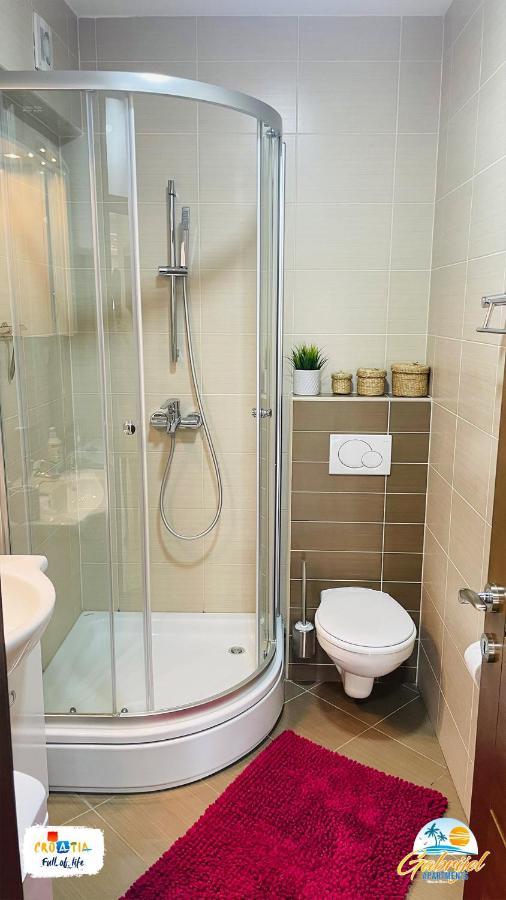 Apartment Gabrijel 1 Makarska